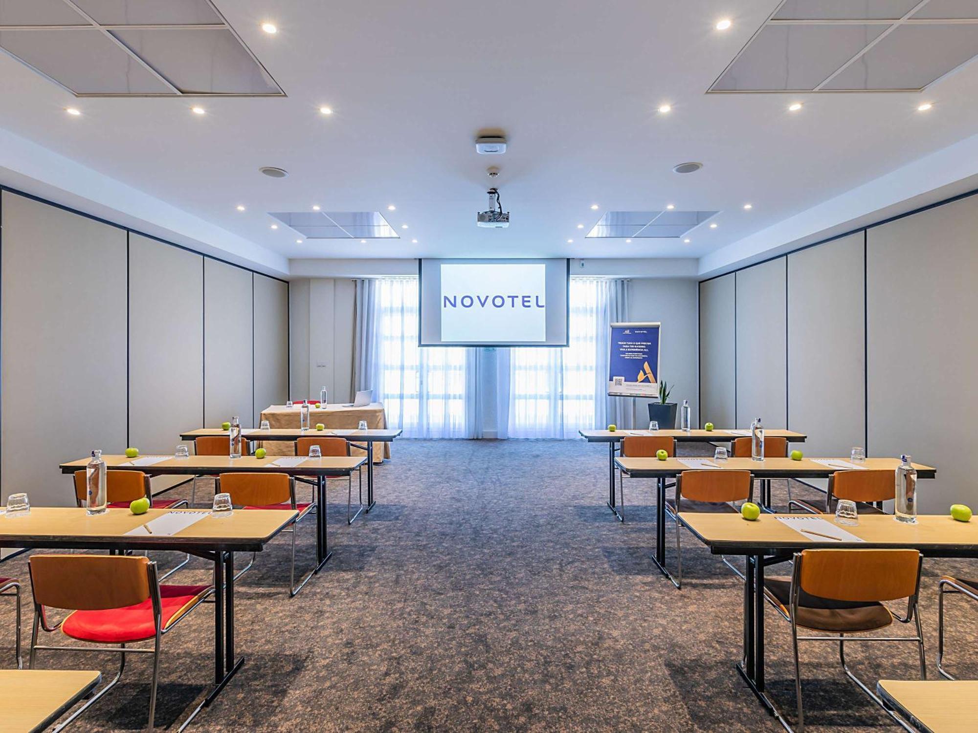 Novotel Setúbal Kültér fotó
